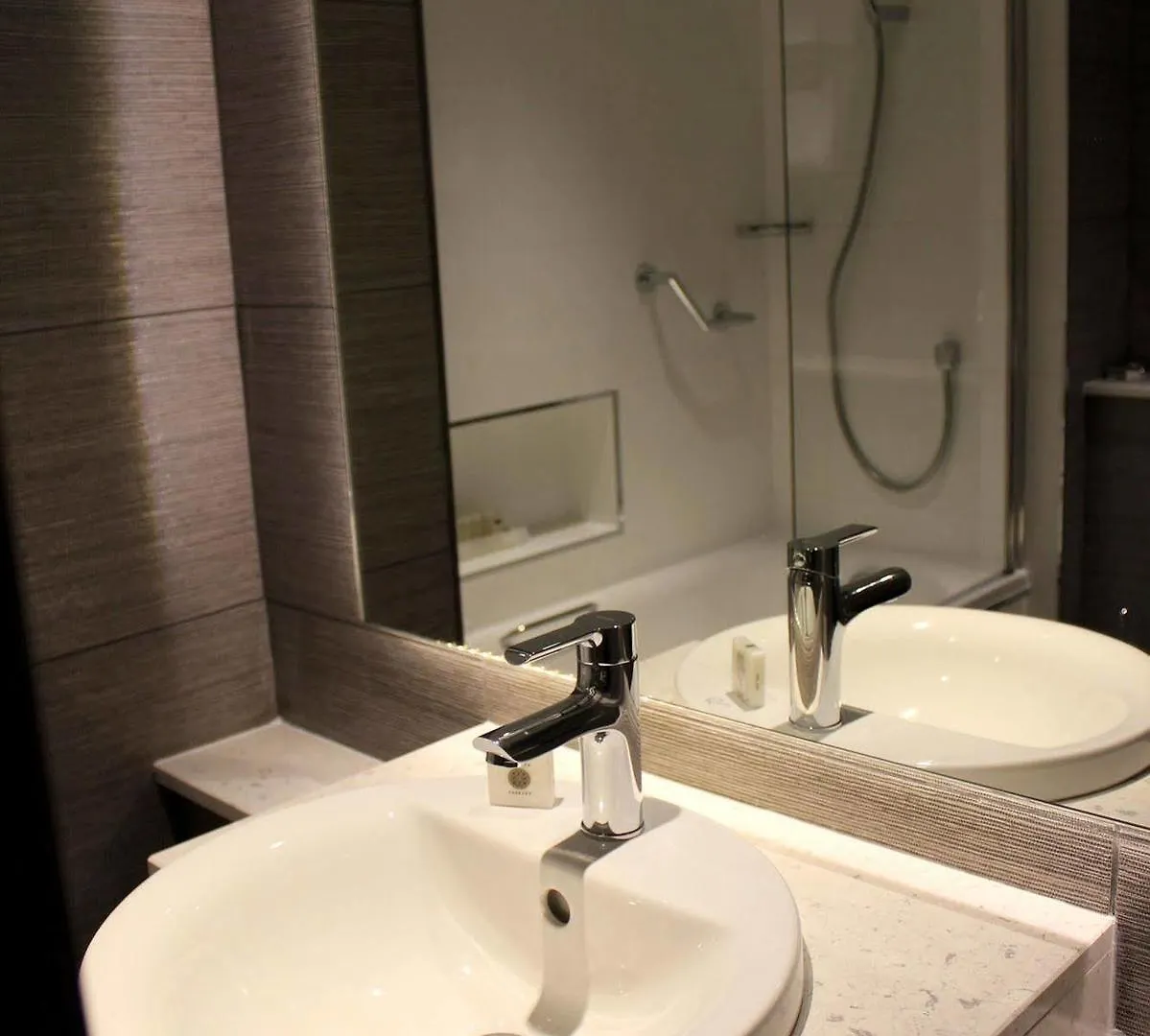 ניוקאסל 91 Aparthotel Jesmond Road 2*,
