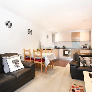 Week2week Fabulous Centre Apartment