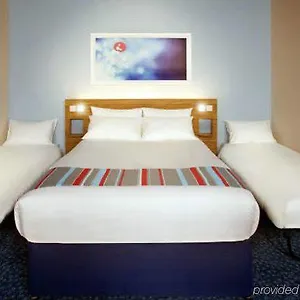 Travelodge Waterloo Place 2*, EDI Großbritannien